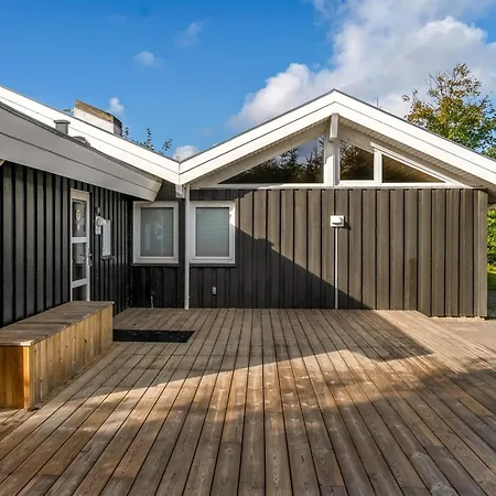 Mechthild - 2-7km From The Sea By Interhome