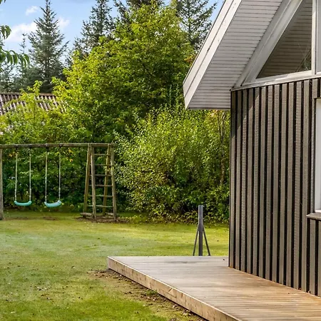 Mechthild - 2-7km From The Sea By Interhome *